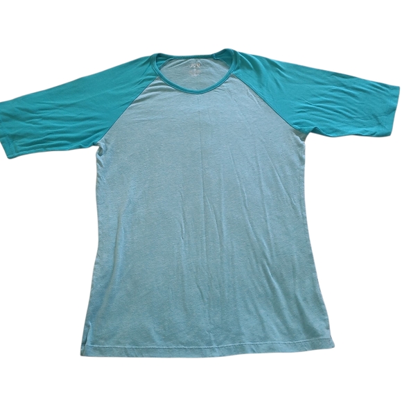 Various Raglan Style T-Shirt Bundle - Picture 8 of 9